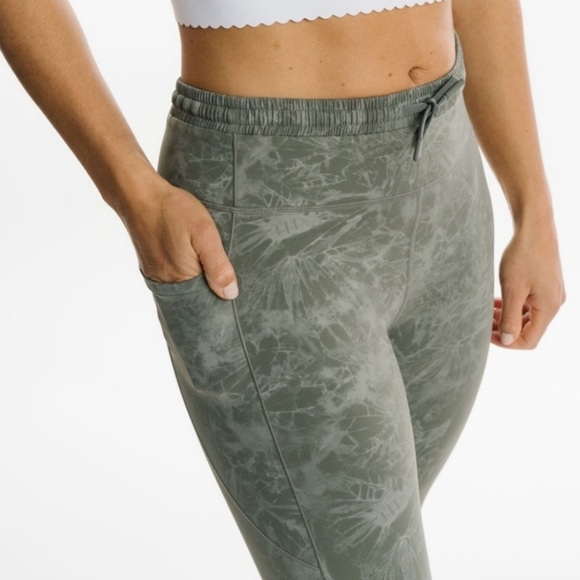 Zyia Sage Hendrix Luxe Legging. Sz 4 - Picture 5 of 7